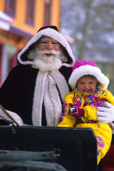 Santa with Child_01_resize
