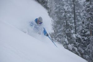 Skiing Powder at Purgatory 12-22 1200