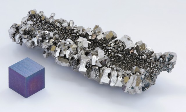 A up close at Niobium crystals. Photo: Wikipedia.
