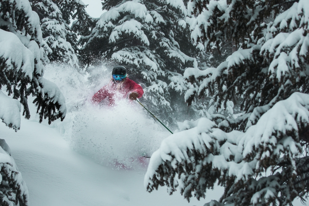 20180407_ArapahoeBasin_DaveCamara_SkierKiannaWillette.JPG