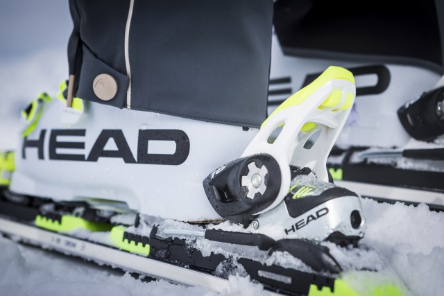 Head_SkiAction_0948_DL