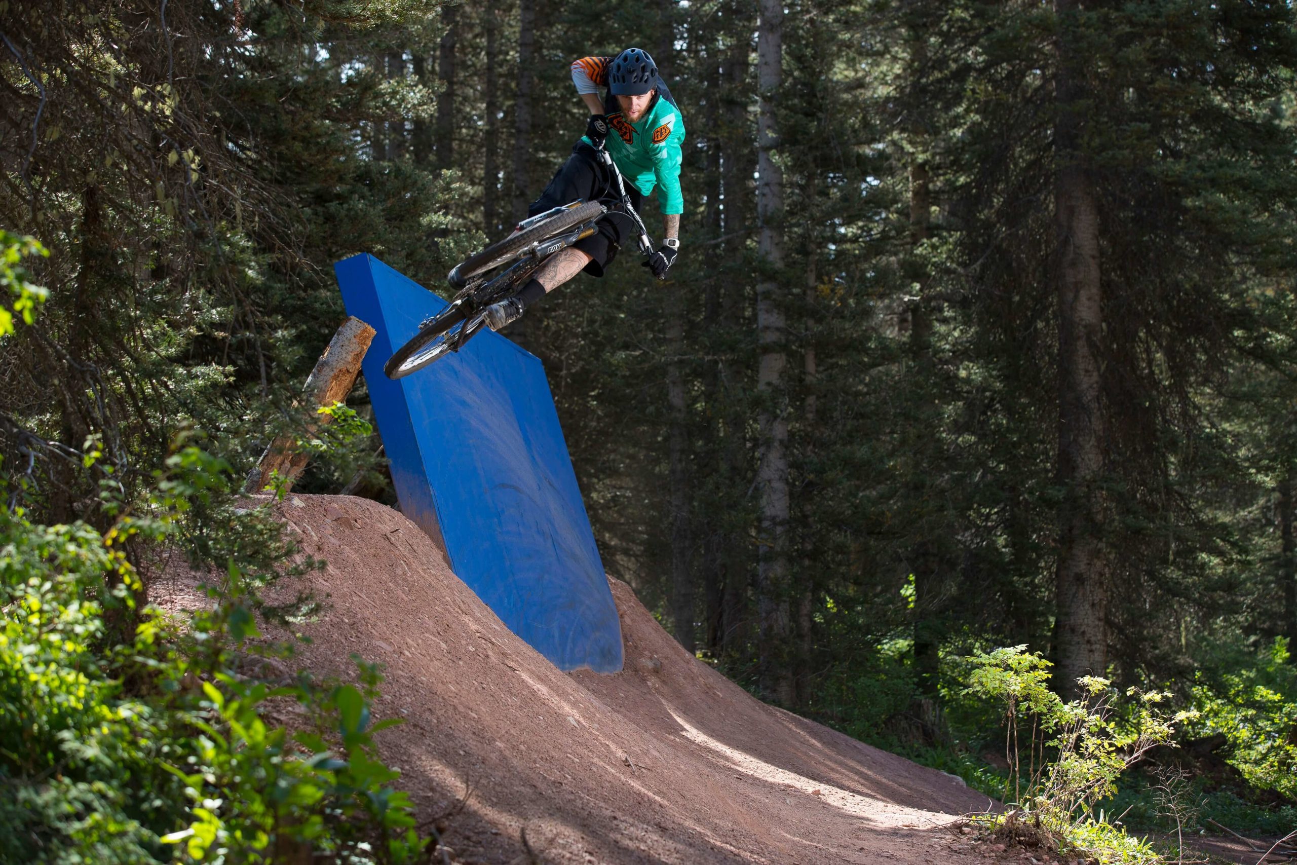 Flow Trail Wall Ride